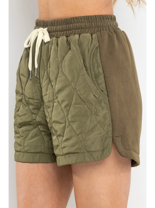 QUILTED WOMEN'S SHORTS